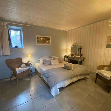 Maison D'Hotes La Rose Laitiere Saint-Martin-sur-Écaillon Exteriör bild